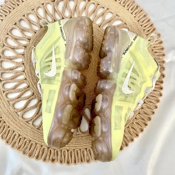 Nike Air VaporMax SE Sneakers Luminous Green (Women's) CI1246-302 in Size 6.5 - Picture 8 of 12